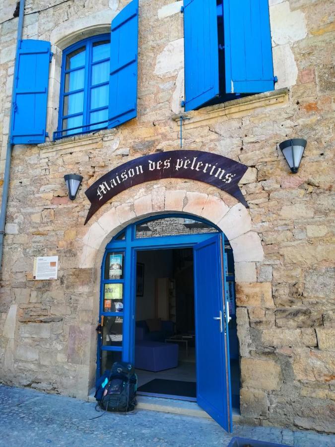 Gite La Maison Des Pelerins Villeneuve-d'Aveyron Bagian luar foto